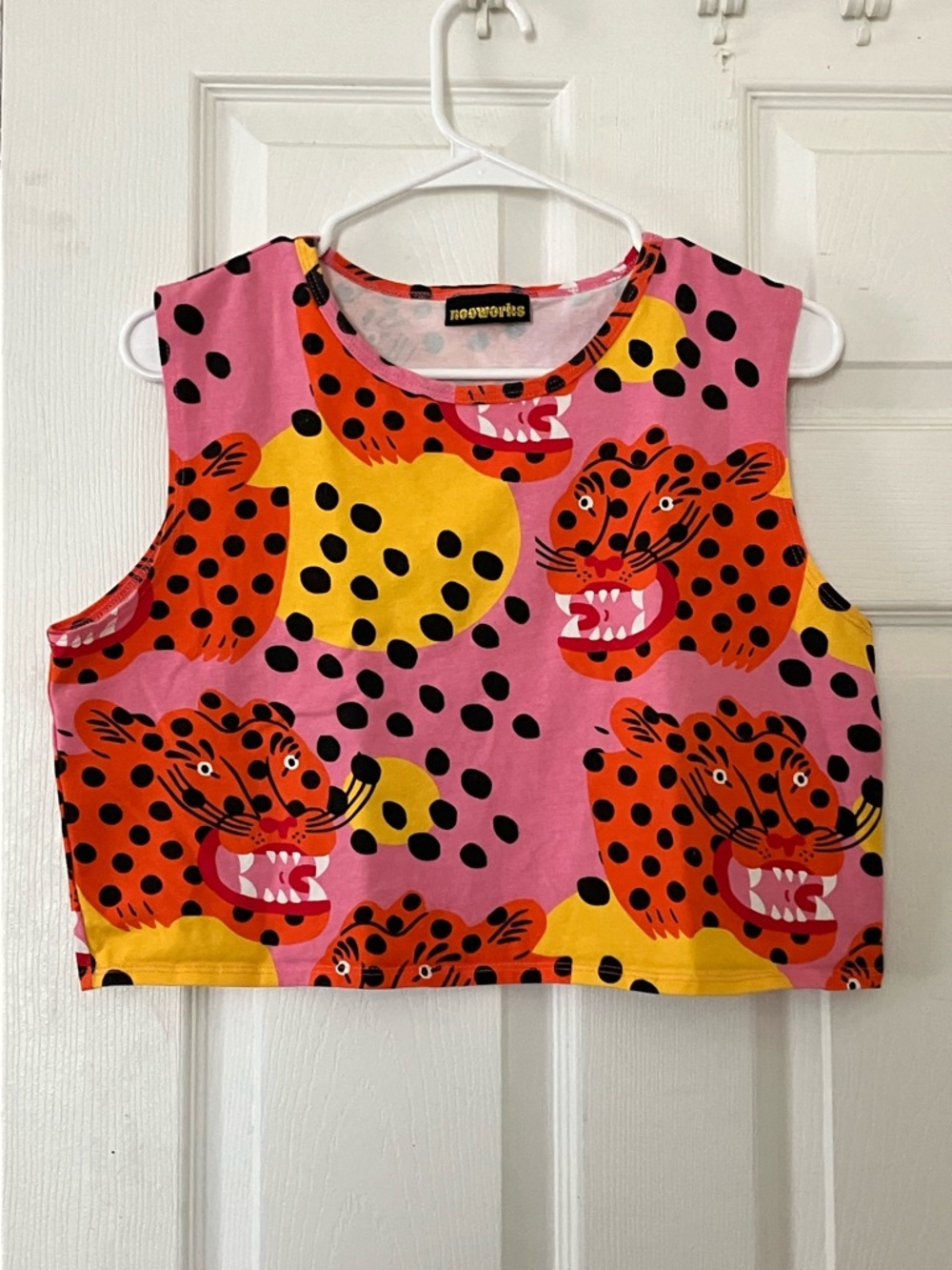 Nooworks Leopard Face Crop Tank